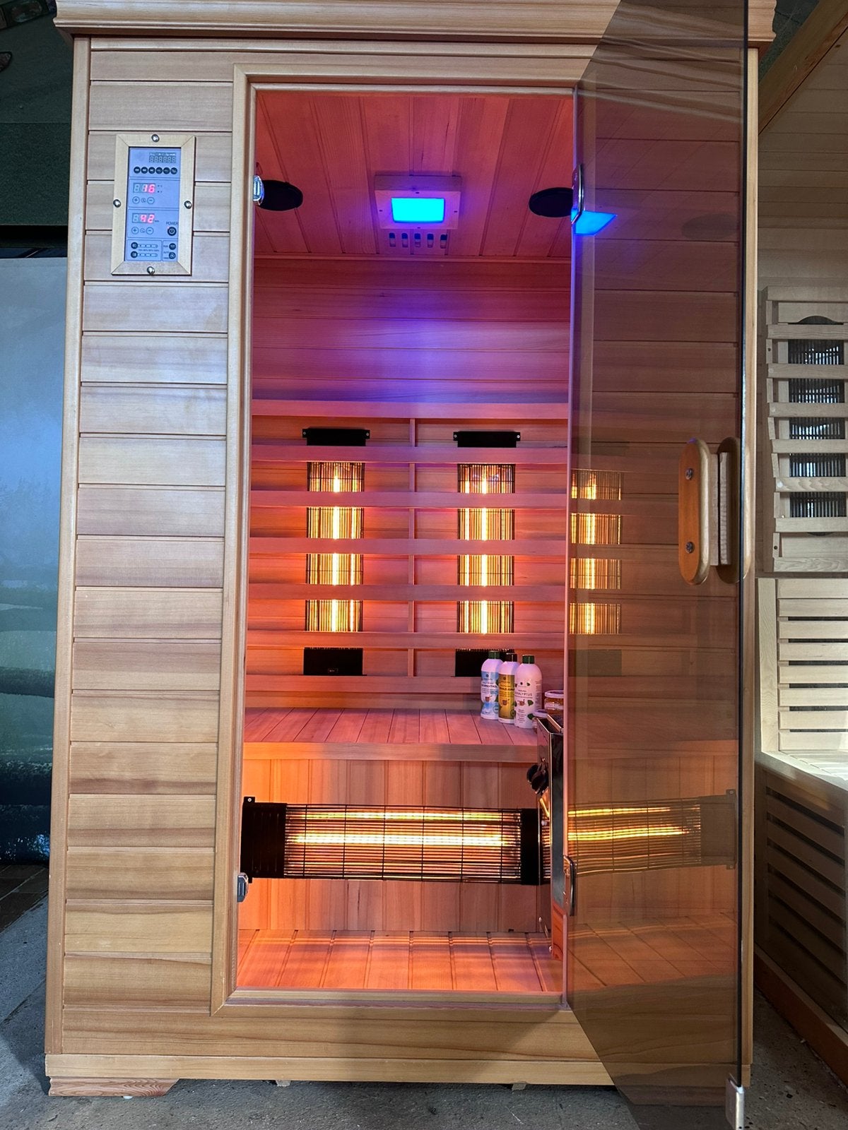 Showmodel Combi Sauna | Infrarood + 3,5kW Harvia 230V| OP=OP, Info@inner-stillness.nl, Fins of Traditioneel, 7665VB, Complete sauna