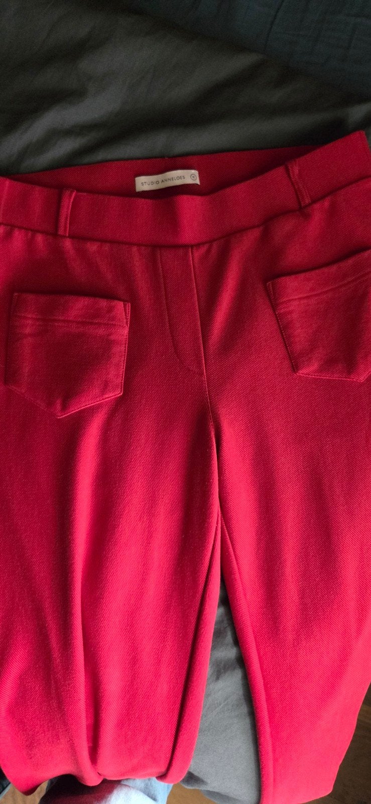 Studio Anneloes Rode Broek Maat M, Kleding | Dames, Broeken en Pantalons, Maat 38/40 (M), Studio Anneloes, Ophalen of Verzenden