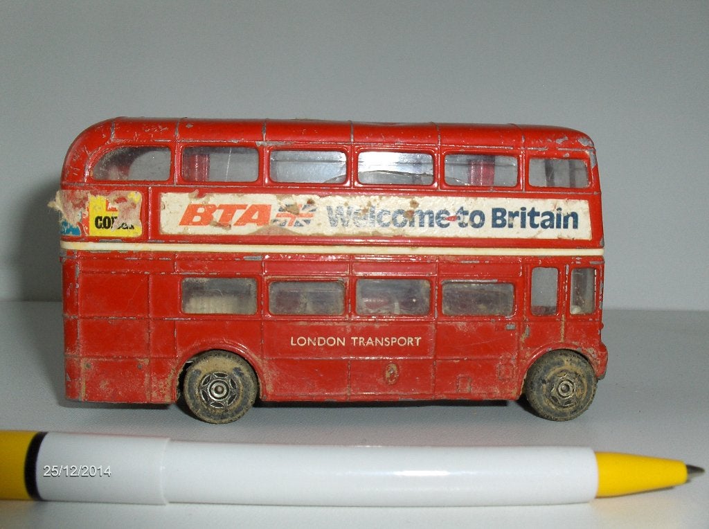 London transport routemaster, corgi 469,bta dubbeldekker bus, Ophalen of Verzenden, Gebruikt, Bus of Vrachtwagen