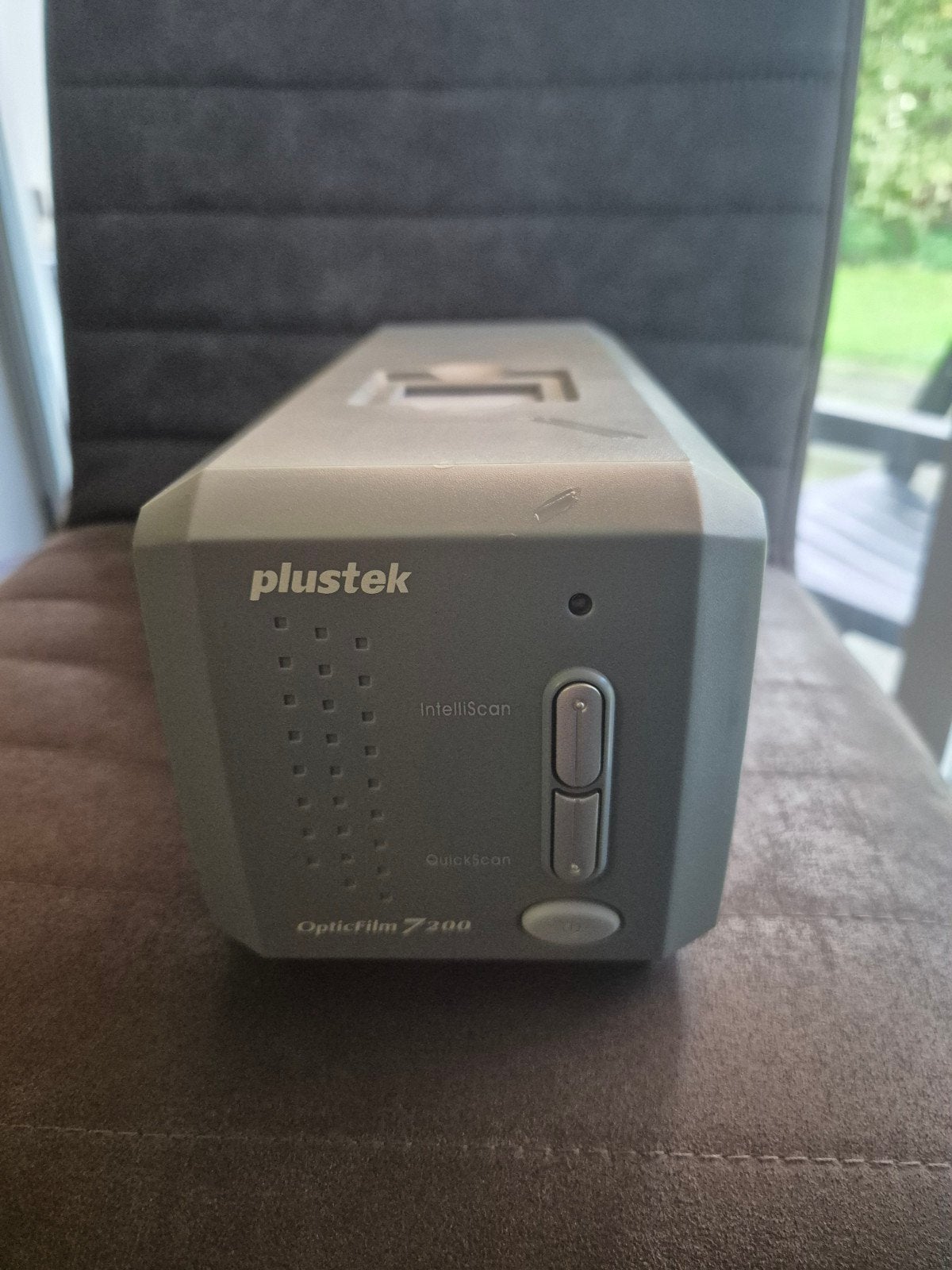 Plustek OpticFilm 7200 Filmscanner met accessoires, Diascanner, Ophalen of Verzenden, Zo goed als nieuw, MacOS