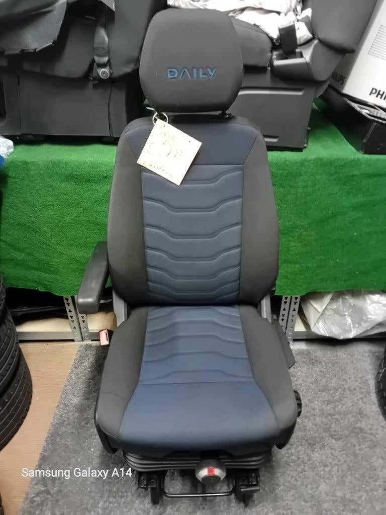 Iveco Daily geveerde bestuurdersstoel, Auto-onderdelen, Interieur en Bekleding, Ophalen