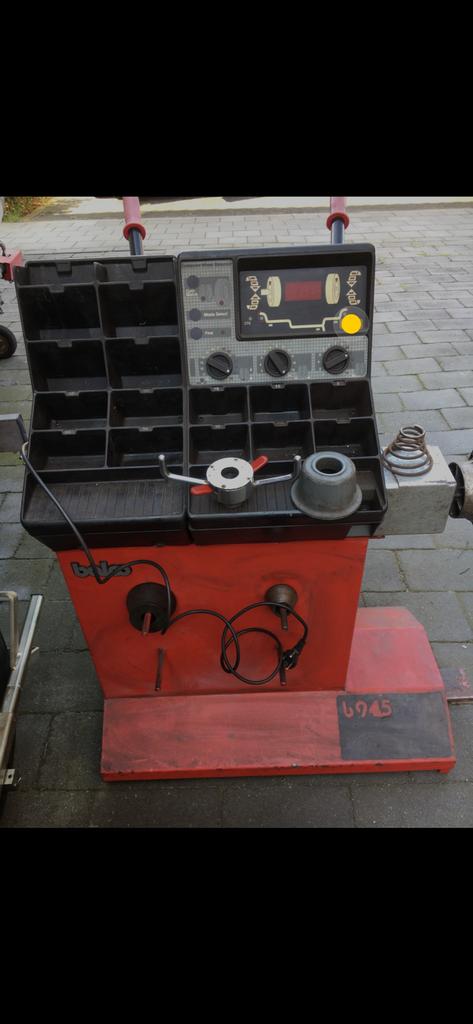 Balco 945 Balanceermachine balanceerapparaat, Auto diversen, Ophalen of Verzenden, Zo goed als nieuw