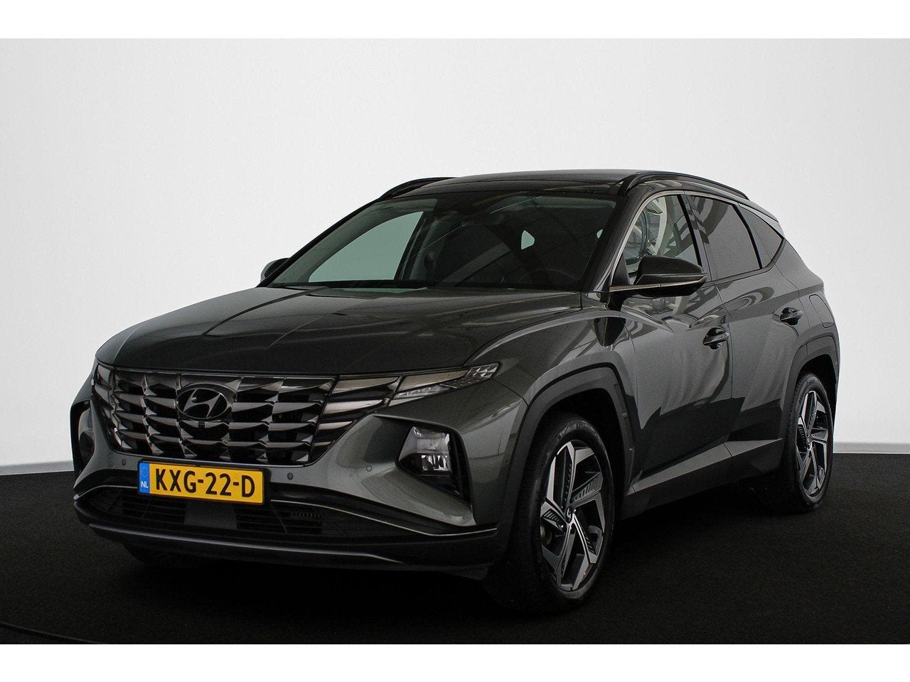 Hyundai Tucson 1.6 T-GDI PHEV Premium Sky 4WD Pano Leder Sto, Automaat, Gebruikt, 4 cilinders, Bedrijf