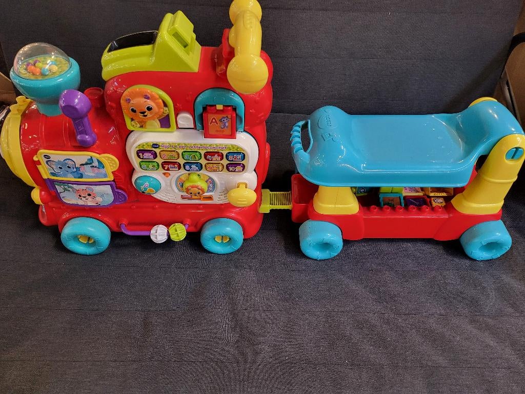 Vitech loop/zit trein, Kinderen en Baby's, Speelgoed | Vtech, Ophalen of Verzenden, Zo goed als nieuw, 6 maanden tot 2 jaar