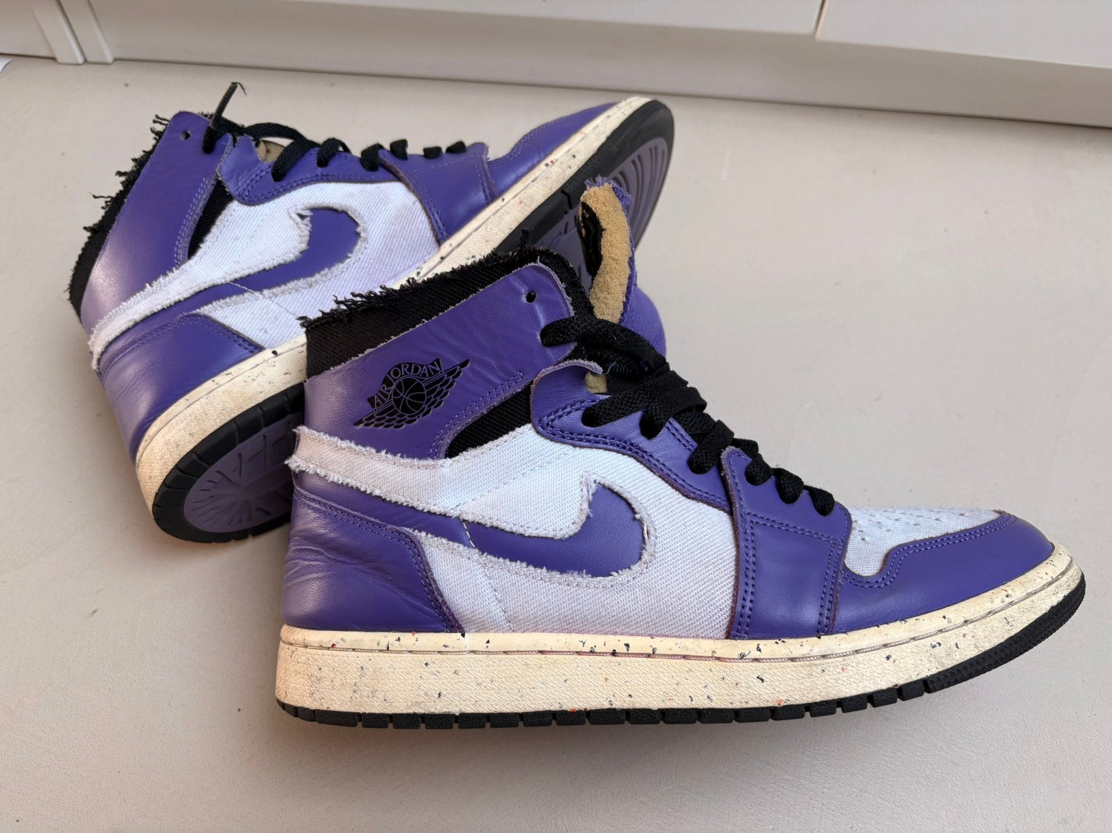 Jordan 1 zoom paars zwart wit maat 43, Overige kleuren, Ophalen of Verzenden, Sneakers of Gympen, Zo goed als nieuw