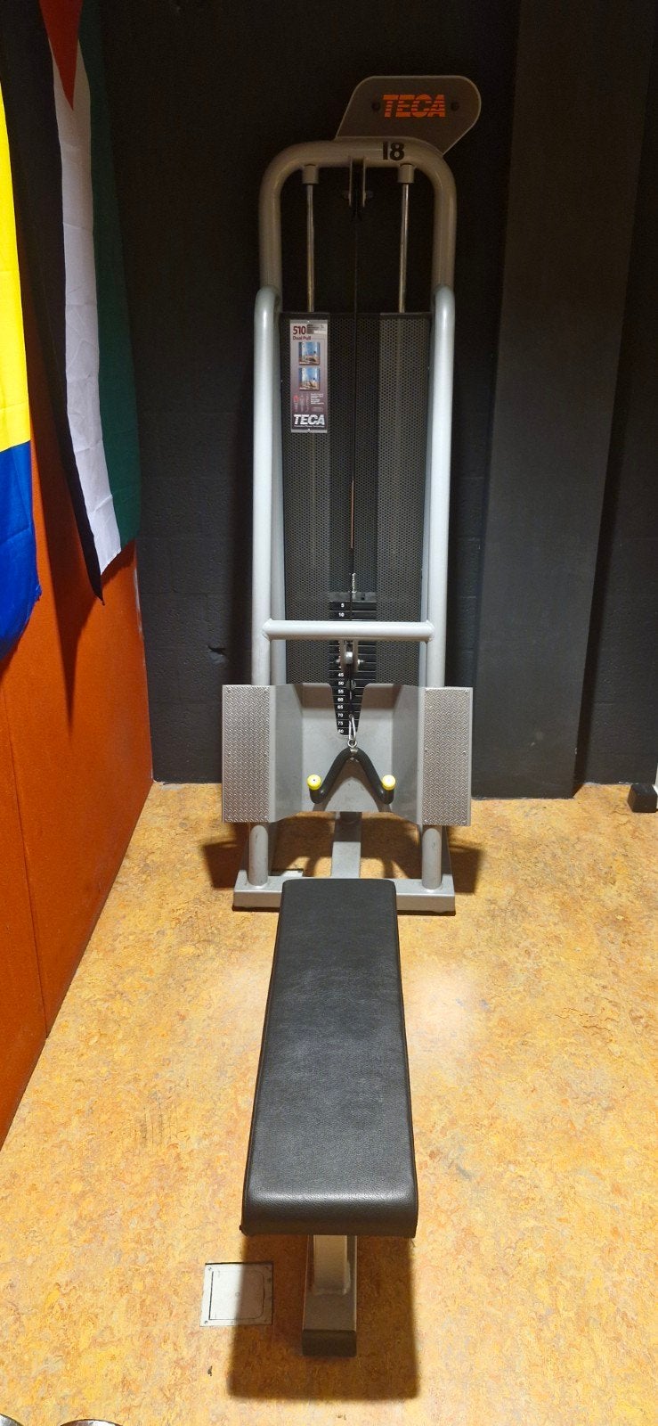 Technogym, Ophalen of Verzenden, Zo goed als nieuw, Krachtstation