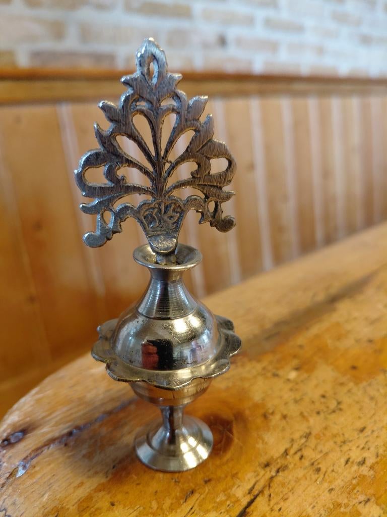 Oosterse Kohlhouder.Indian., Ophalen of Verzenden, Handen en Nagels