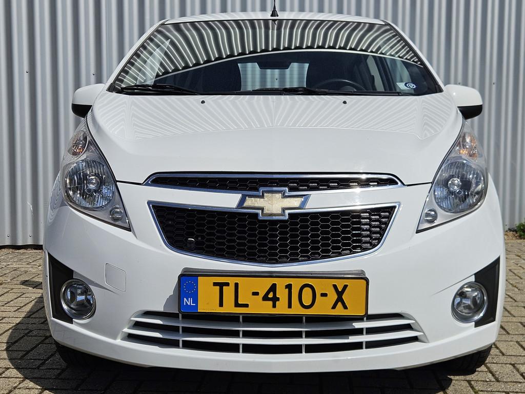 Chevrolet Spark 1.0 16V LT /5 Deurs/Nieuwe APK bij afevering, Auto's, Voorwielaandrijving, Stof, Gebruikt, Elektrische ramen