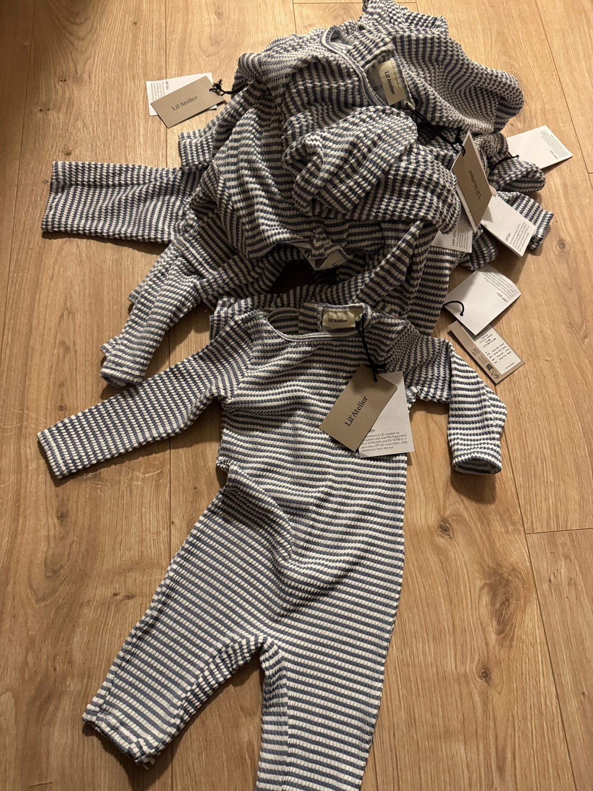 Partij zwemkleding uv badpak Lil Atelier nieuw, Ophalen of Verzenden, Zo goed als nieuw, Meisje, Pakje
