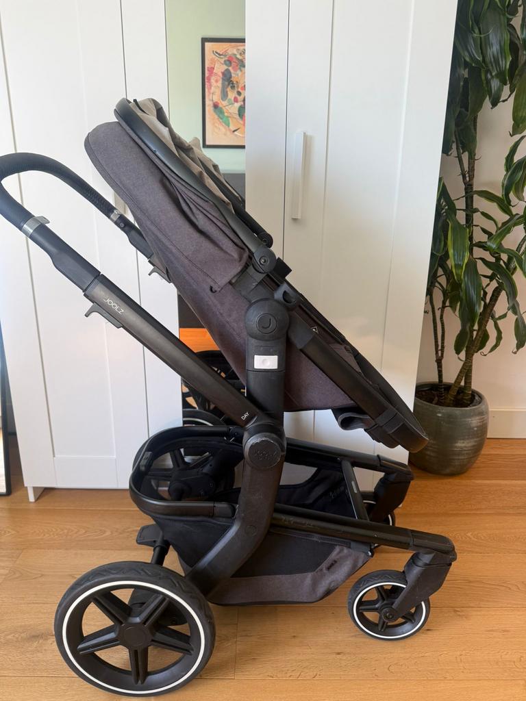 Joolz Day Plus kinderwagen awesome anthracite, Gebruikt, Verstelbare duwstang, Ophalen, Kinderwagen