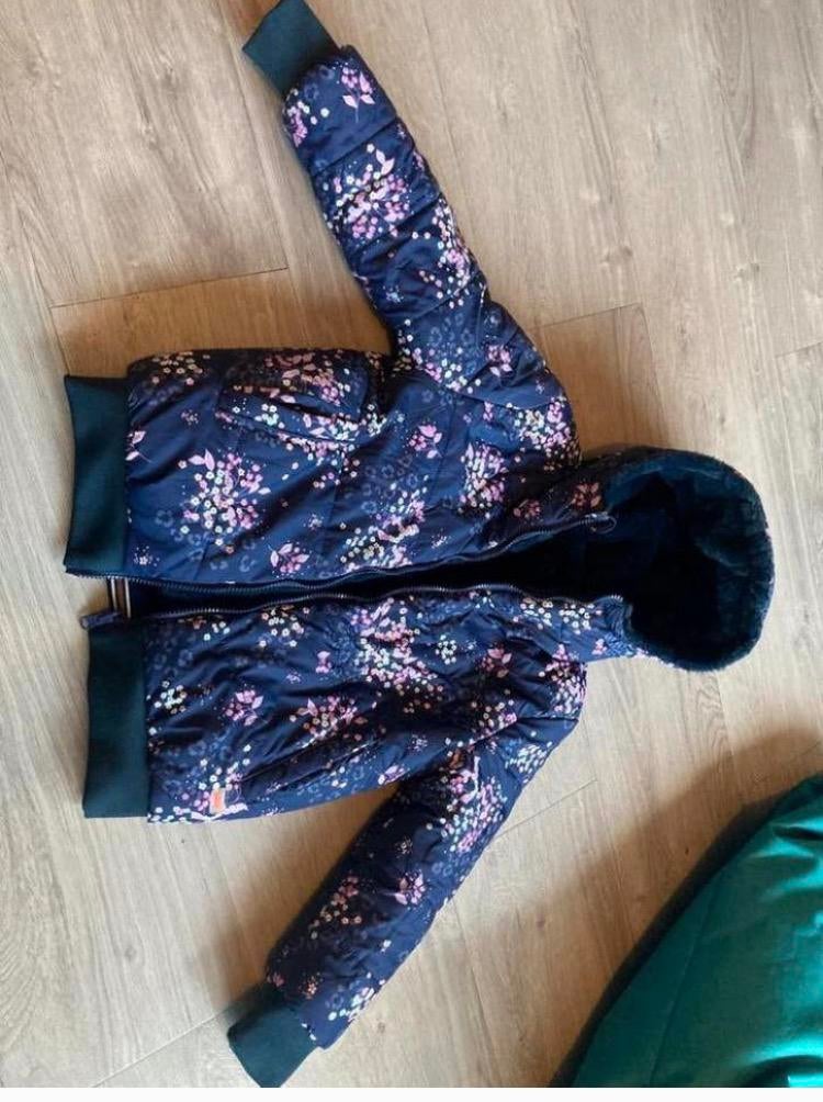 Als Nieuwe dikke winterjas maat 140-146, Ophalen of Verzenden, Zo goed als nieuw, Meisje, Jas