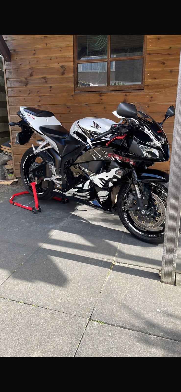 Honda CBR600RR Leyla edition, Motoren, Motoren | Honda, Sportuitlaat, 4 cilinders, Motorrijbewijs A, Gebruikt
