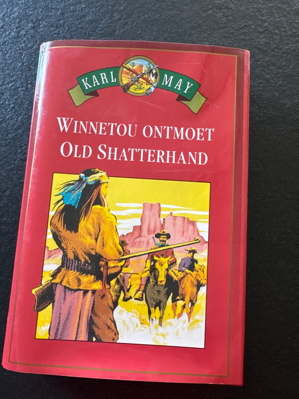 Winnetou ontmoet Old Shatterhand - Karl May, Ophalen of Verzenden, Gelezen