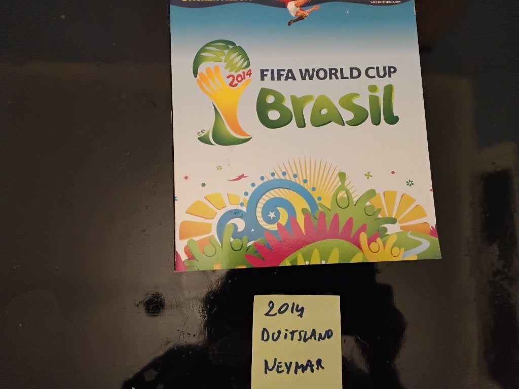 Panini album WK 2014 Brazilië (Neymar Jr), Ophalen, Zo goed als nieuw, Meerdere stickers