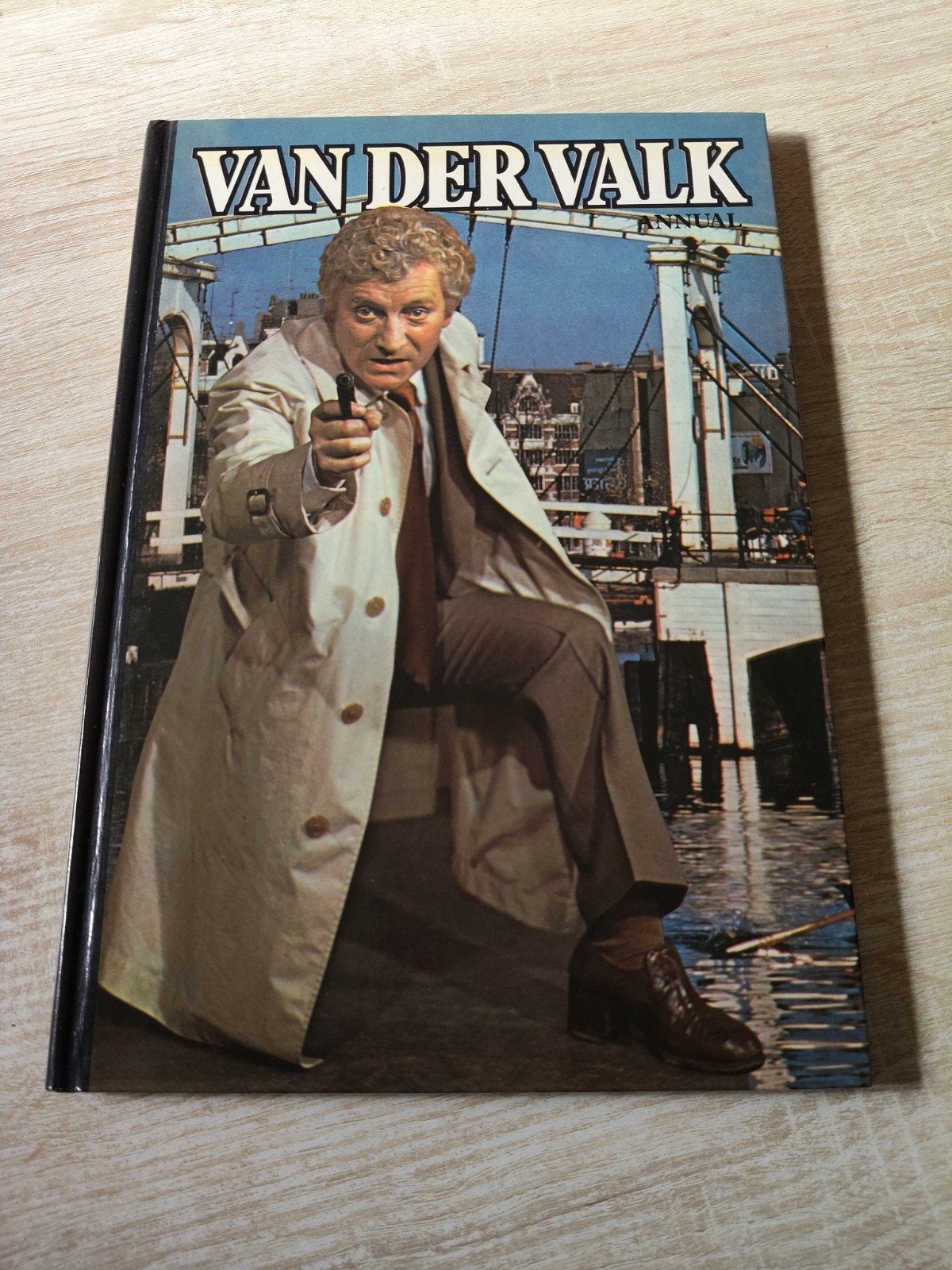 van der Valk annual, Eén comic, Ophalen of Verzenden, Zo goed als nieuw