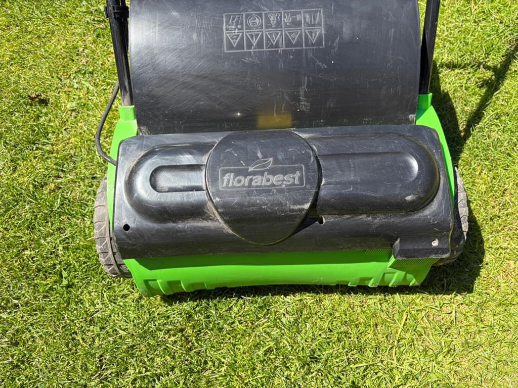 Florabest Verticuteermachine/Grasbeluchter 1200W, Tuin en Terras, Ophalen of Verzenden, Gebruikt, Elektrisch