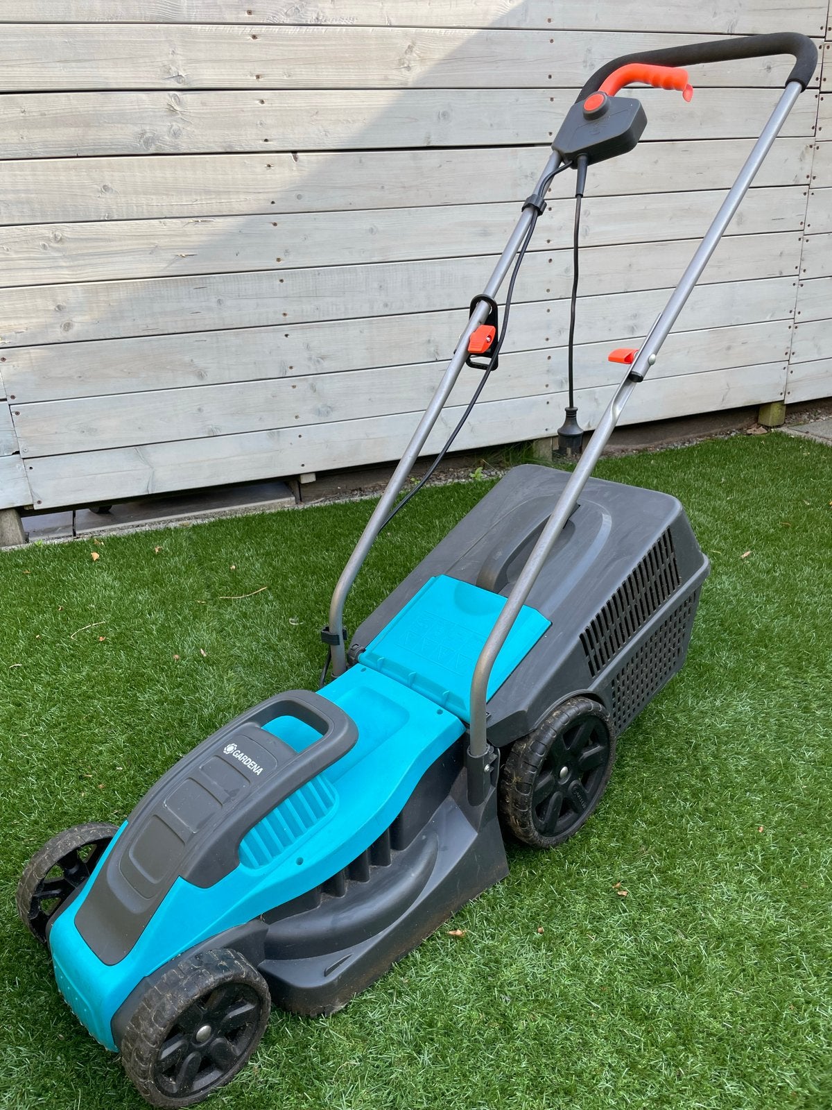 Gardena PowerMax 1100/32 Elektrische Grasmaaier, Tuin en Terras, Ophalen, Cirkelmaaier, Gebruikt, Elektrische grasmaaier
