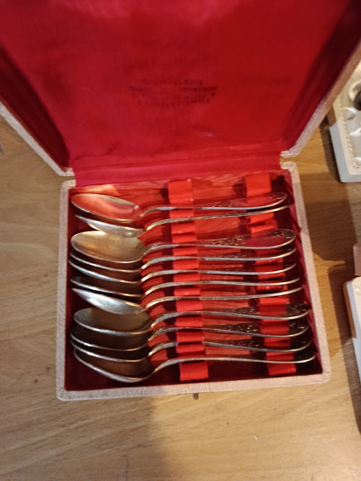 verzilverd bestek set, Verzenden