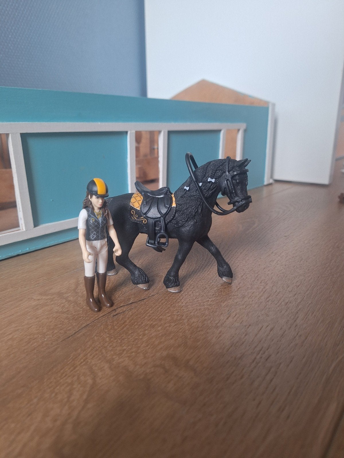 6. Schleich friese merrie set 42640, Ophalen of Verzenden, Gebruikt