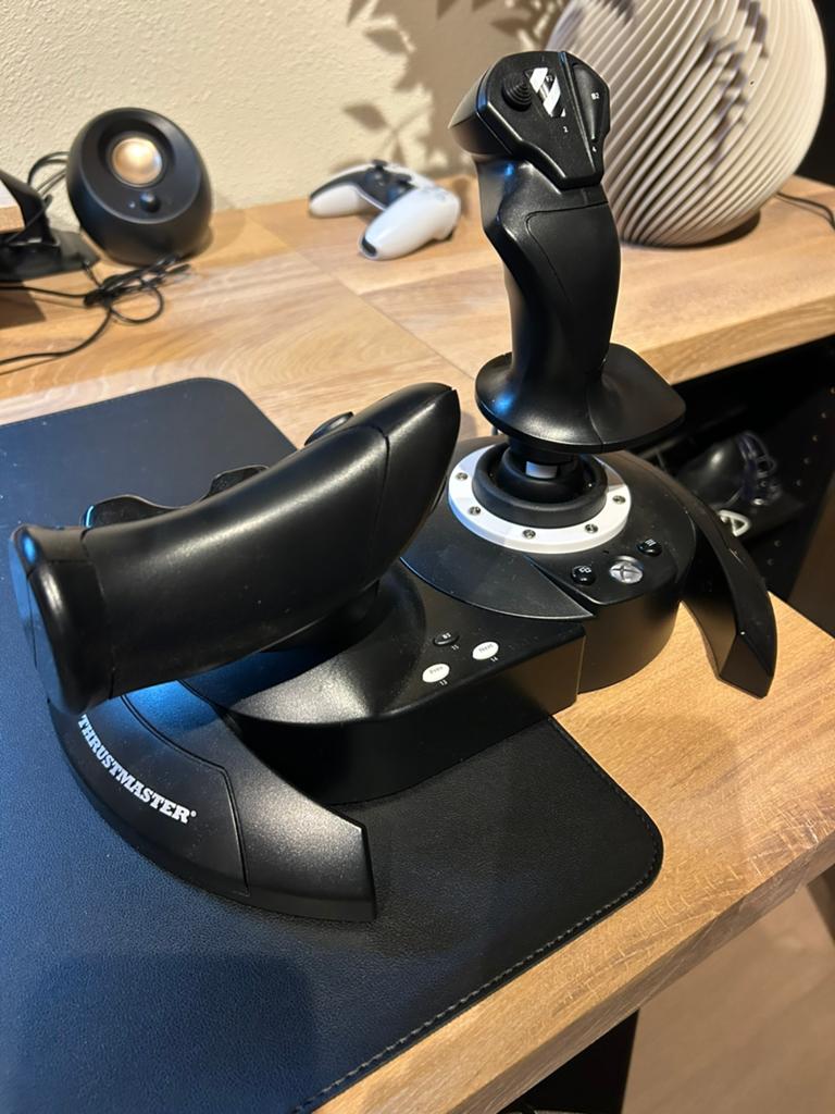 Thrustmaster T.Flight Hotas X Joystick voor xbox, Computers en Software, Joysticks, Ophalen of Verzenden, Zo goed als nieuw, Thrustmaster