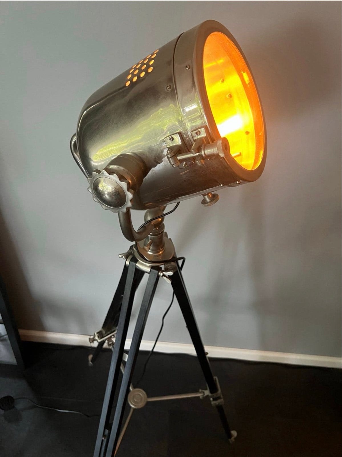 Vintage Studio Lamp op Statief - Industriële Stijl, Ophalen, E27 (groot), Zo goed als nieuw, Metaal
