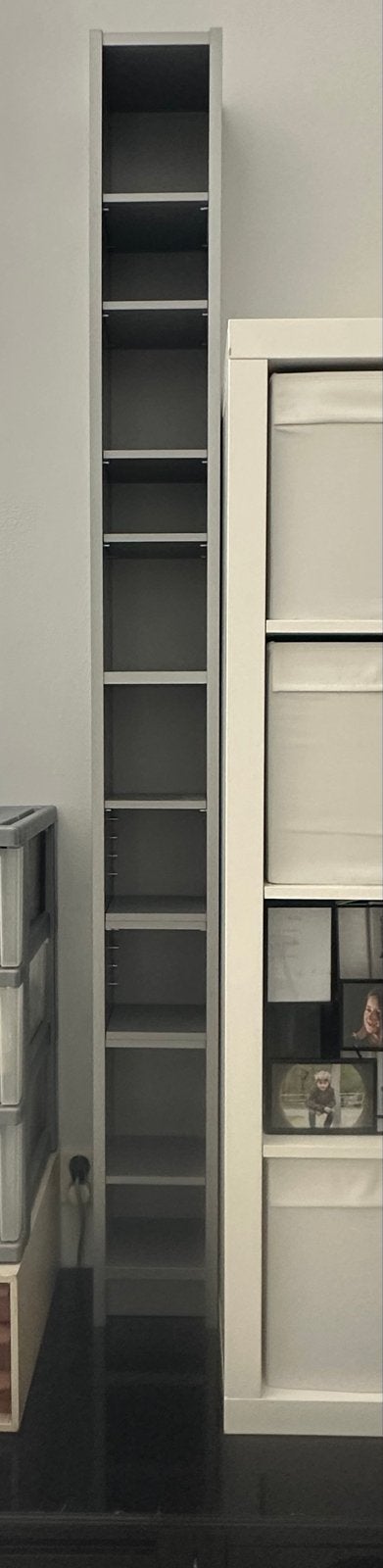 Smalle Ikea kast - CD/DVD rek, Ophalen, Minder dan 50 cm, Gebruikt, 200 cm of meer