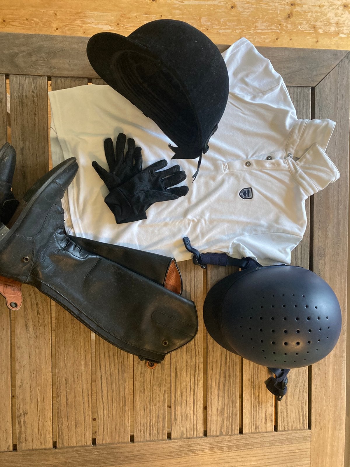 Paardrij shirt 2 caps laarzen en handschoenen 12 jaar, Dieren en Toebehoren, Paardrijkleding, Ophalen, Gebruikt, Dressuur