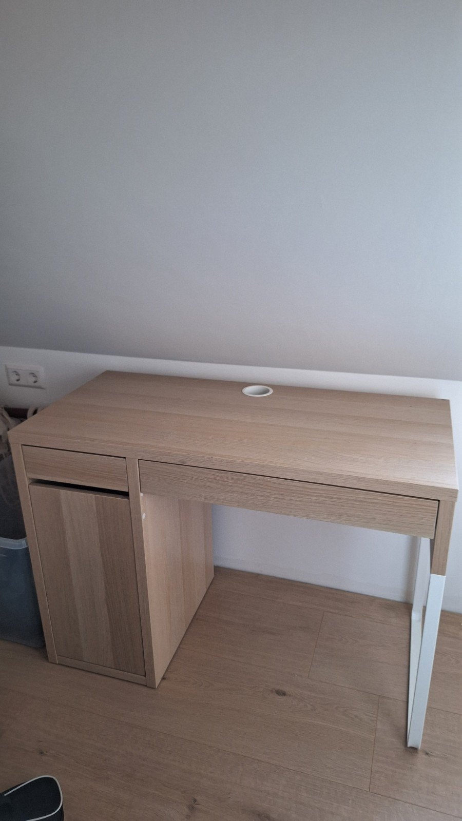 IKEA Micke bureau - Zo goed als nieuw, Huis en Inrichting, Ophalen, Opbergruimte, Zo goed als nieuw, IKEA