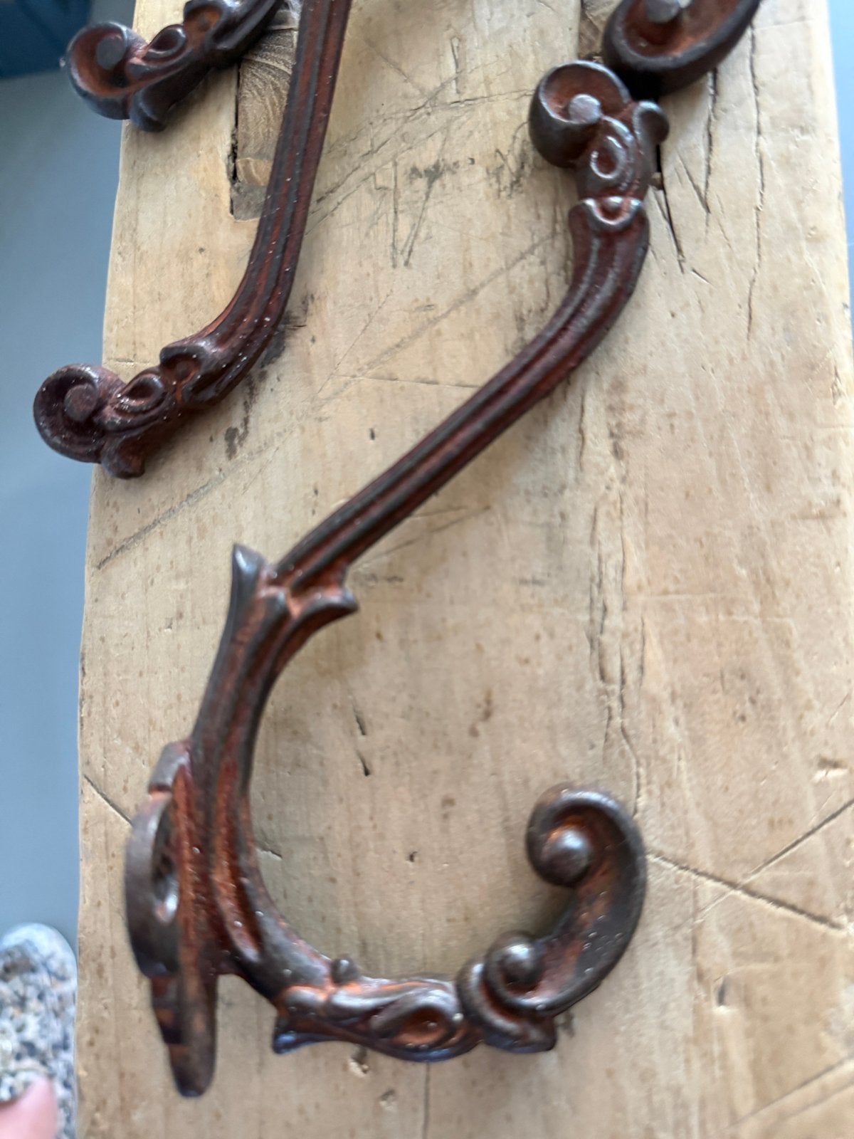 Set van 9 gietijzeren kapstokhaken, Gebruikt, Wandhaken, Ophalen of Verzenden, Minder dan 100 cm