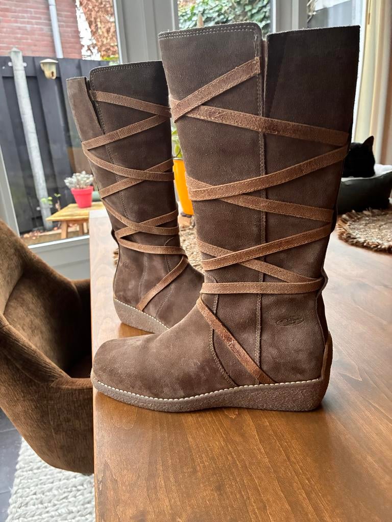 Panama Jack laarzen suède  Made in spain maat 38 boots, Kleding | Dames, Schoenen, Ophalen, Zo goed als nieuw, Bruin, Hoge laarzen