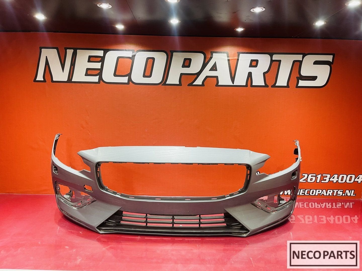 VOLVO V60 BUMPER VOORBUMPER ORIGINEEL ALLES LEVERBAAR, Gebruikt, -, -, Ophalen of Verzenden