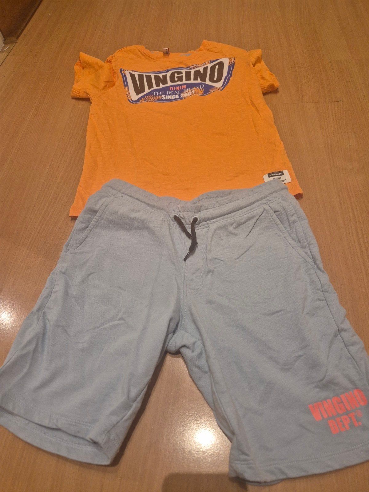 Vingino Zomer Set: T-shirt en Korte Broek Maat 146/152, Kinderen en Baby's, Kinderkleding | Maat 152, Gebruikt, Ophalen of Verzenden
