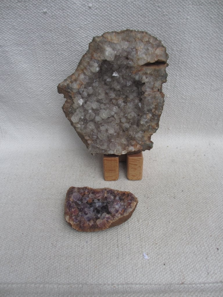 2x Amethist 2 kg en 0,6 kg en 4 chakra klankschalen, Ophalen of Verzenden