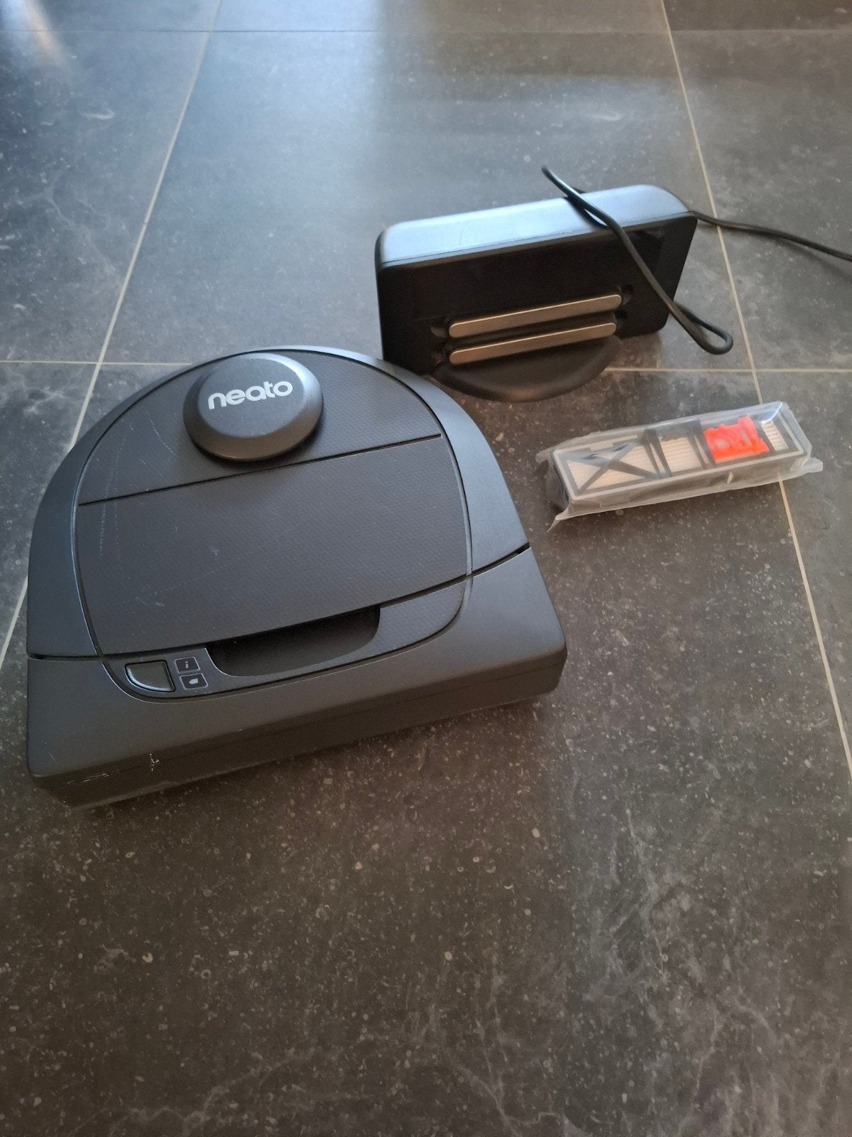 Neato Botvac D4 Connected Robotstofzuiger, Witgoed en Apparatuur, Stofzuigers, Gebruikt, Draadloos, Ophalen of Verzenden, Robotstofzuiger