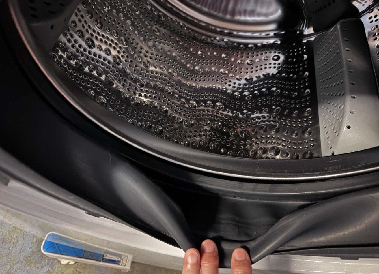 Foto 9 van Z.G.A.N. Wasmachine Bosch WAT284B2NL. 8kg, A+ zuinig!