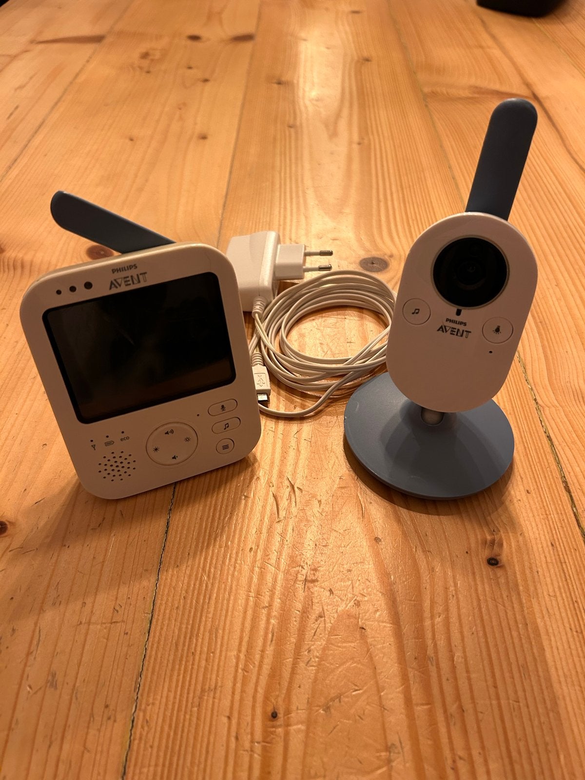 Philips Avent Videobabyfoon – 3.5" Scherm & Nachtzicht, Kinderen en Baby's, Ophalen of Verzenden, Gebruikt, 250 meter of meer