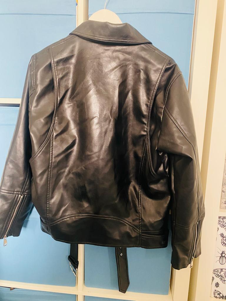 Zwart leren bikerjack met ritsen en riem, Kleding | Dames, Jassen | Winter, Ophalen of Verzenden, Zo goed als nieuw, Maat 38/40 (M)