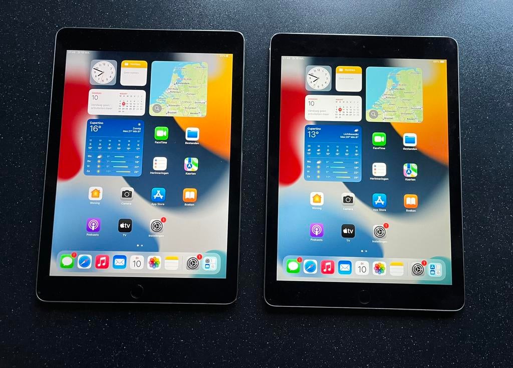 2x iPad Air 2 + Hoesjes, Ophalen of Verzenden, Zo goed als nieuw, 10 inch, 32 GB
