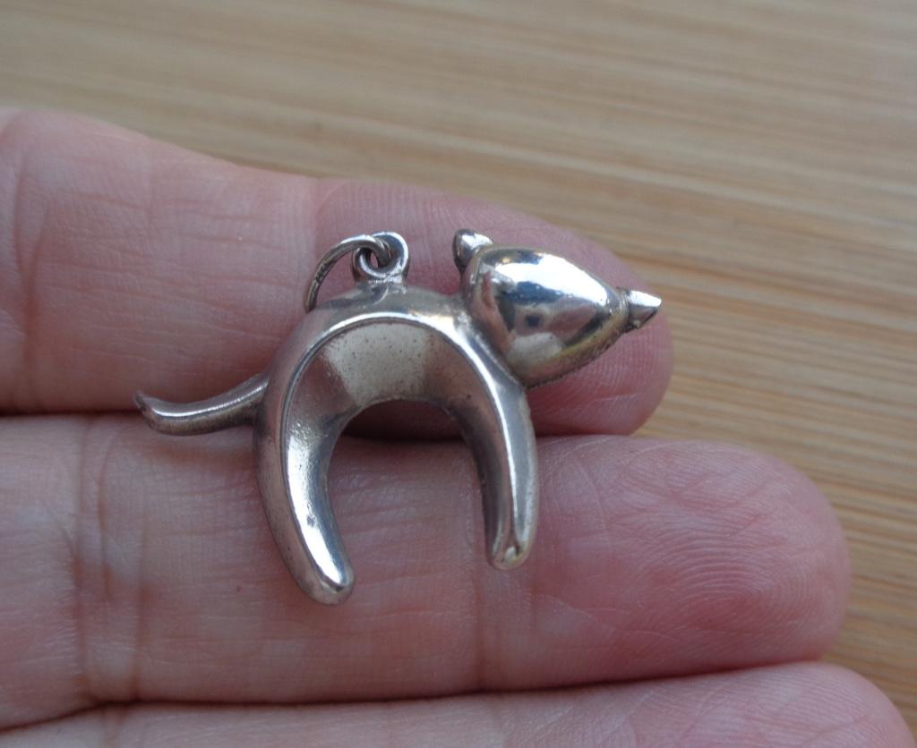 zilveren vintage bedel kat/poes [328], Sieraden, Tassen en Uiterlijk, Bedels, Overige merken, Verzenden, Zo goed als nieuw, 1 bedel