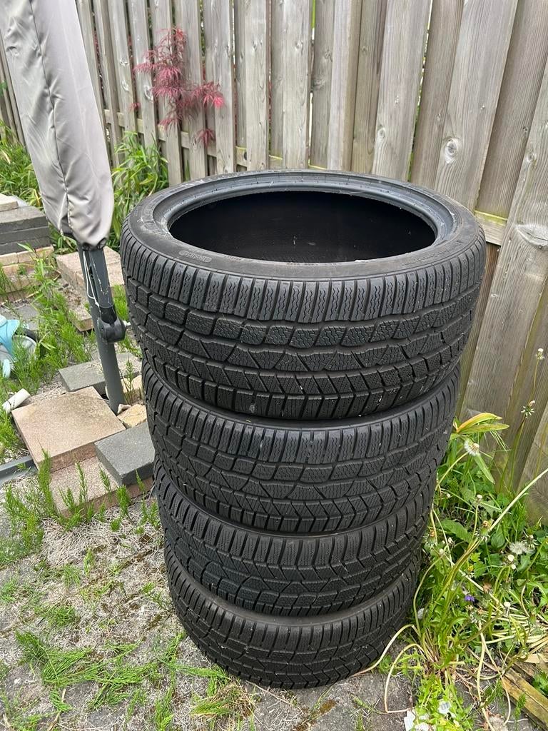 4x Winterbanden 255/35 R19 GOED PROFIEL, Ophalen of Verzenden, Gebruikt