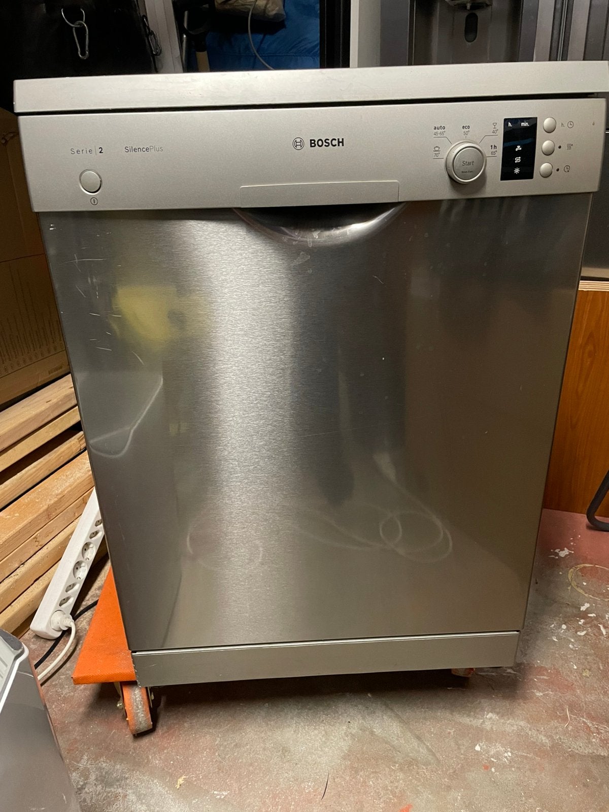 Bosch serie 2 silence plus rvs vaatwasser, Ophalen of Verzenden, Zo goed als nieuw, Vrijstaand, Minder dan 85 cm