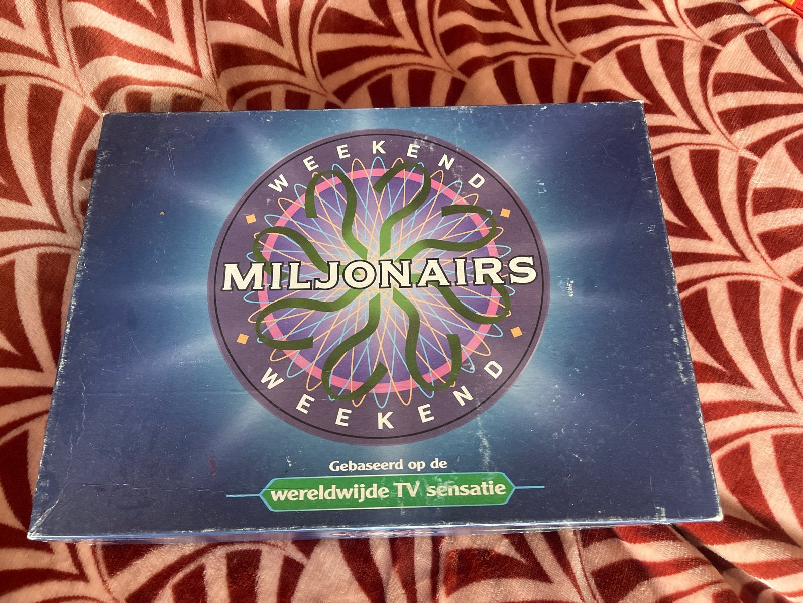 Spel Weekend Miljonairs - Gebaseerd op de TV-sensatie, Drie of vier spelers, Ophalen, Gebruikt