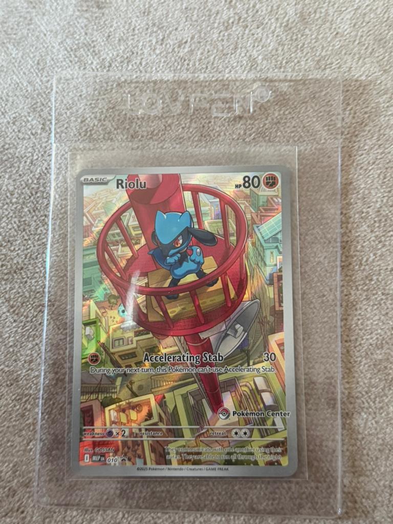 Riolu Pokemon Center Stamped, Ophalen of Verzenden, Zo goed als nieuw