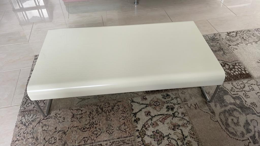 Cassina bijzet tafel, Ophalen, 50 tot 100 cm, Rond, Zo goed als nieuw