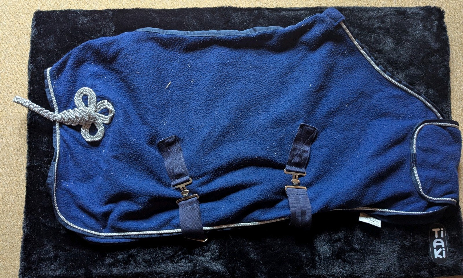 Donkerblauwe zweet/showdekens 105/75 en 100/70, Ophalen of Verzenden, Zo goed als nieuw