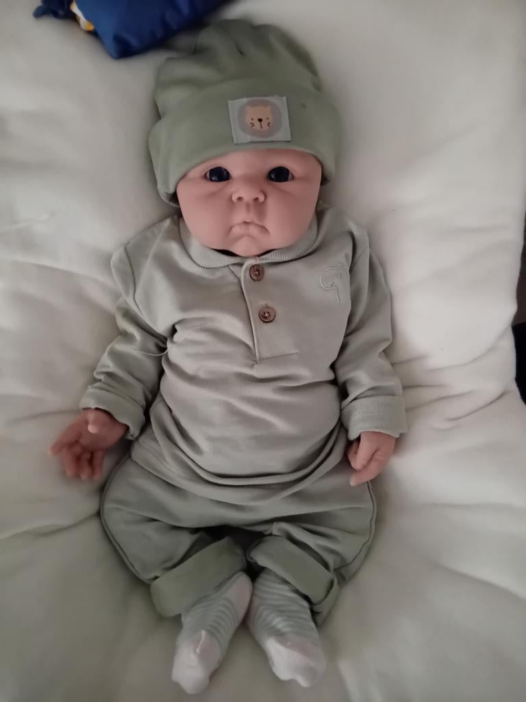 Siliconen baby (graag lezen)..laatste prijsverlaging, Verzamelen, Poppen, Verzenden, Zo goed als nieuw, Babypop, Levensecht of Reborn