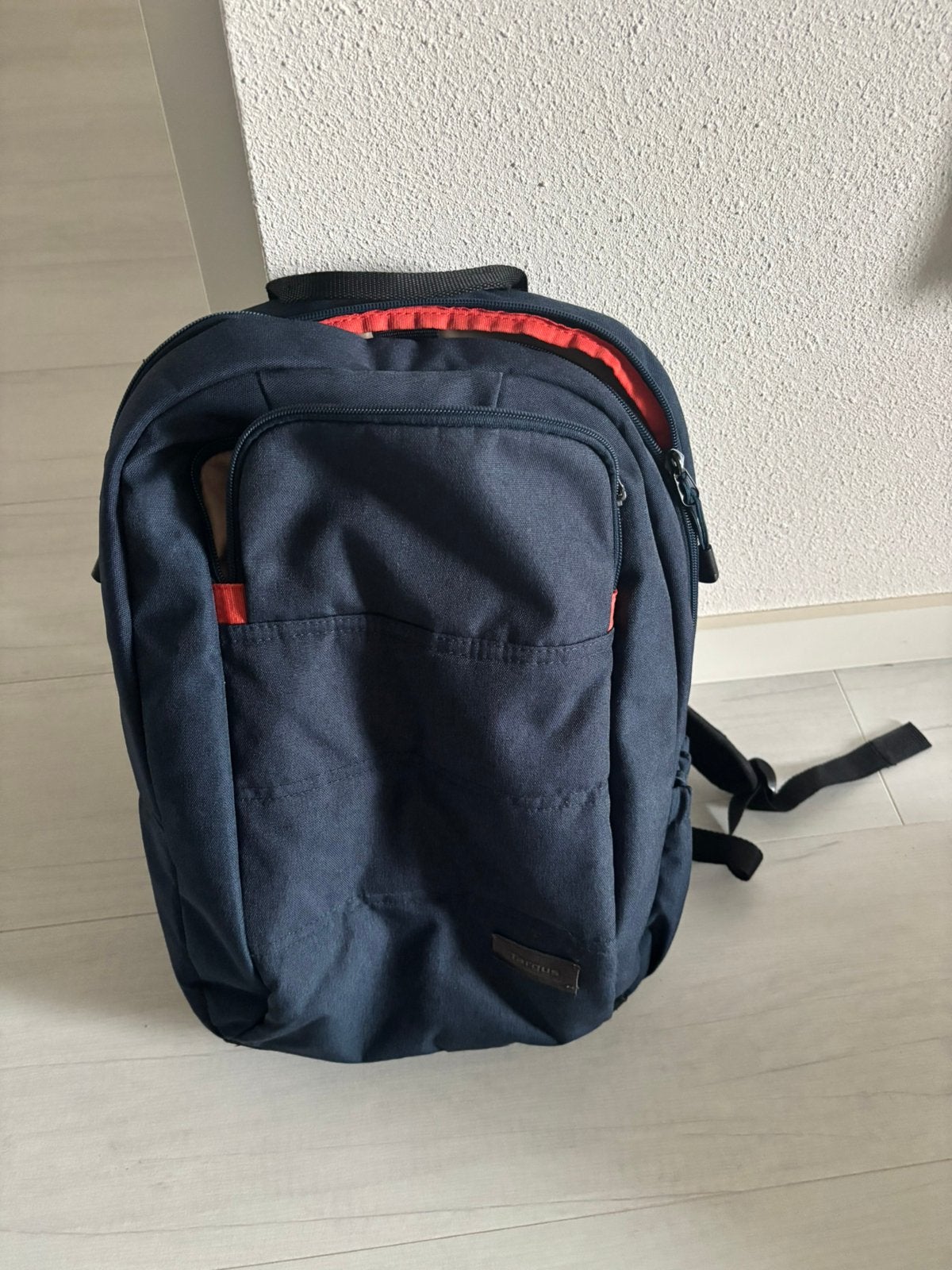 Laptop rugzak Targus, Computers en Software, Laptoptassen, Ophalen, Gevoerd laptopvak, 15 inch, Zo goed als nieuw