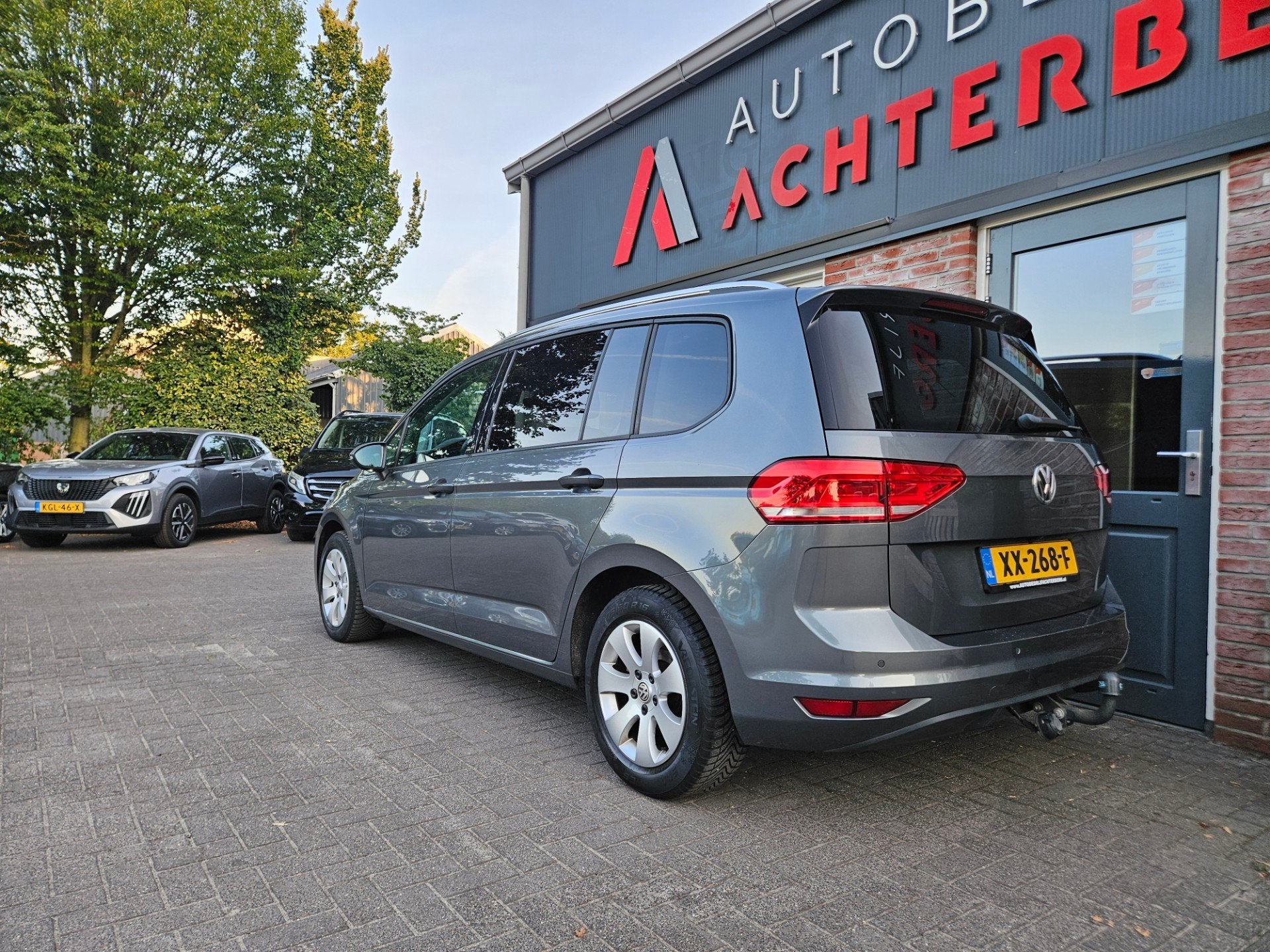 Volkswagen Touran 1.0 TSI Comfortline Business Carplay! Trek, 730 kg, Gebruikt, Euro 6, Automatische klimaatregeling
