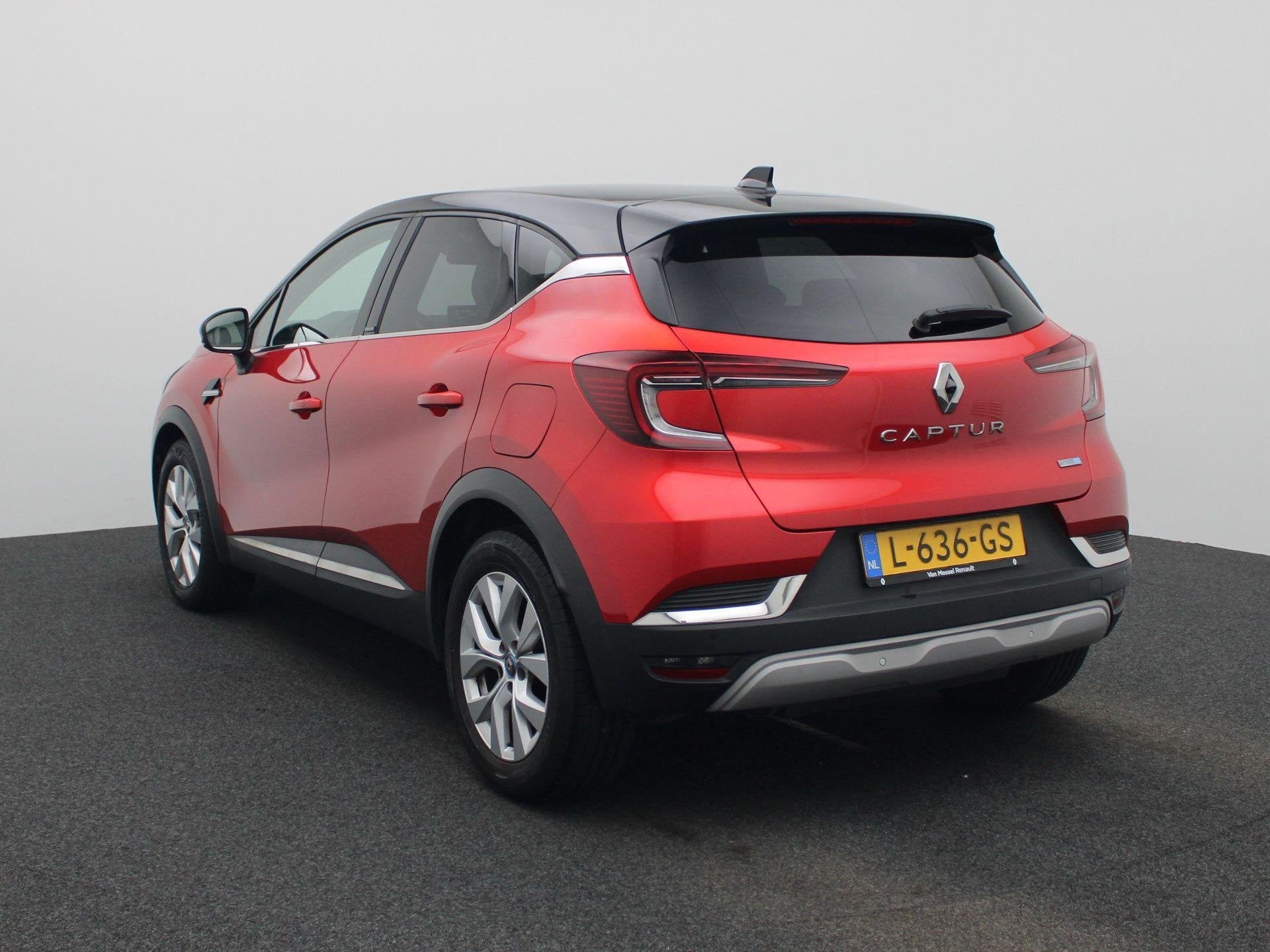 Renault Captur 1.6 E-Tech Plug-in Hybrid 160 Intens | 9,3" F, Auto's, Renault, Stof, Gebruikt, 4 cilinders, Parkeersensor