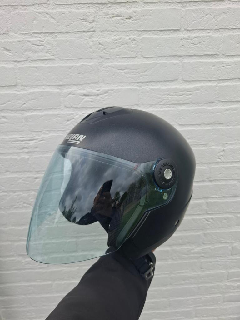 Nolan Genesis helm maat 58/60 (groot) in goede staat, Ophalen of Verzenden, Nolan